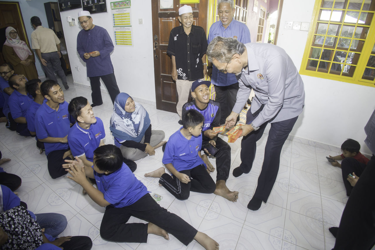 Bag To School Programme 